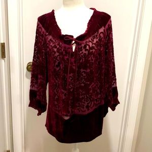 Sundance L deep red sheer/velvet burnout tunic